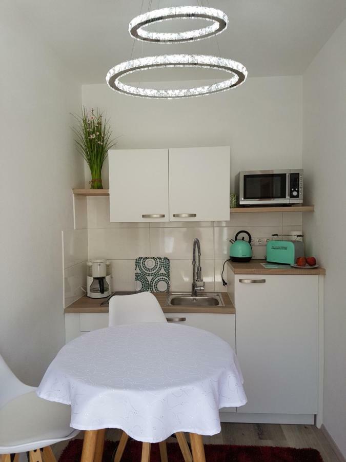 Gaestezimmer Resi Illmitz Bagian luar foto